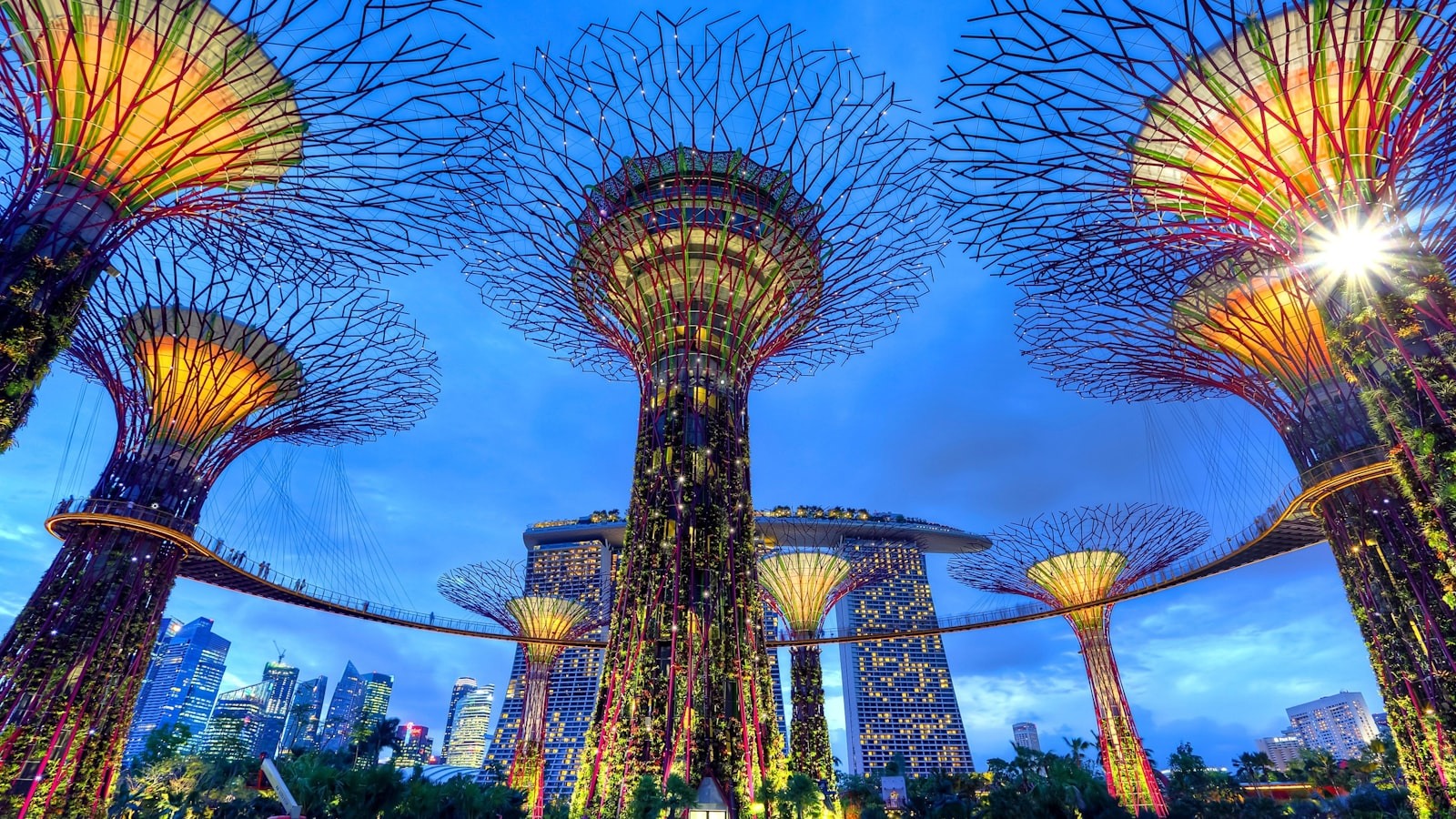Singapore + Genting Dream Luxury Cruise (7D/6N) - Ghumo Firoo Travels